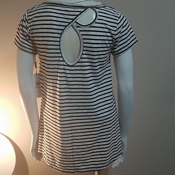 NWT Calvin Klein Black & White Short Sleeve Tee (S) - Picture 2 of 6